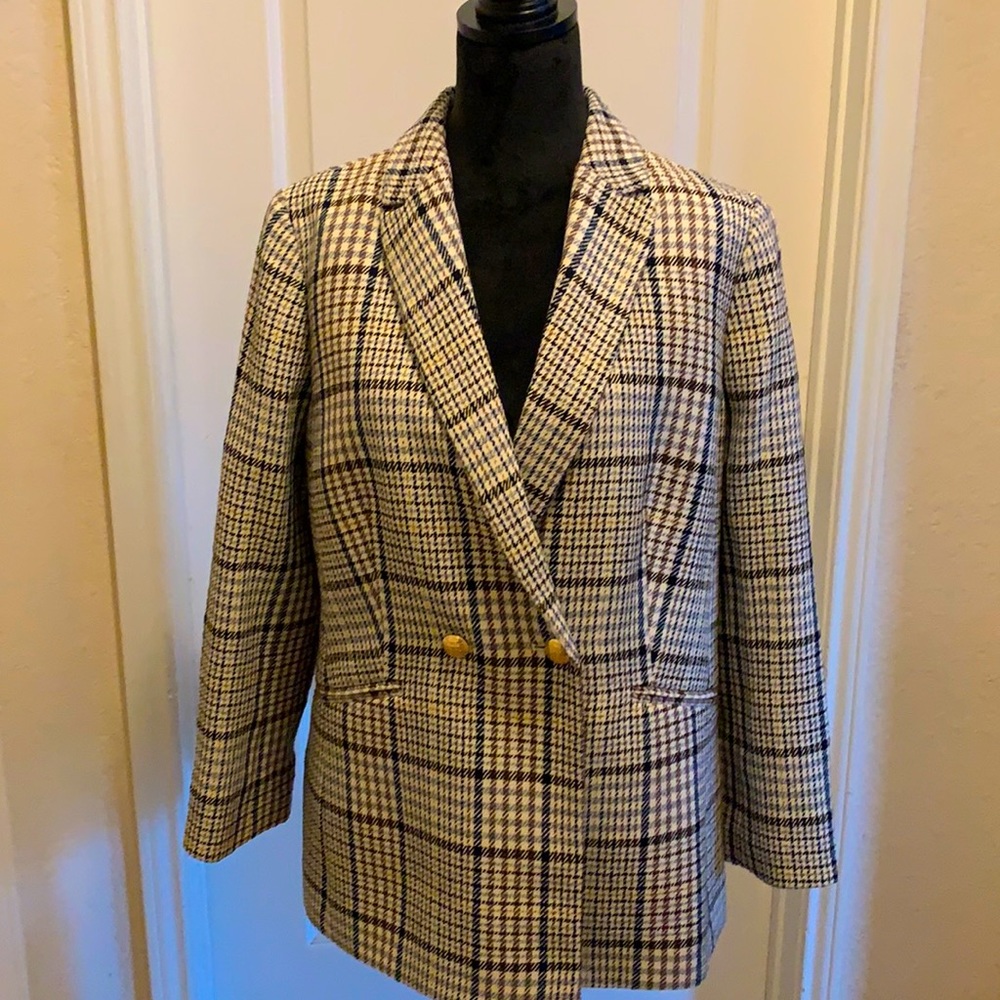 Beautiful plaid jacket